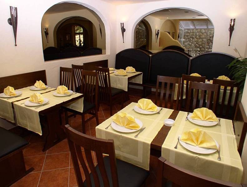 Perla Hotel